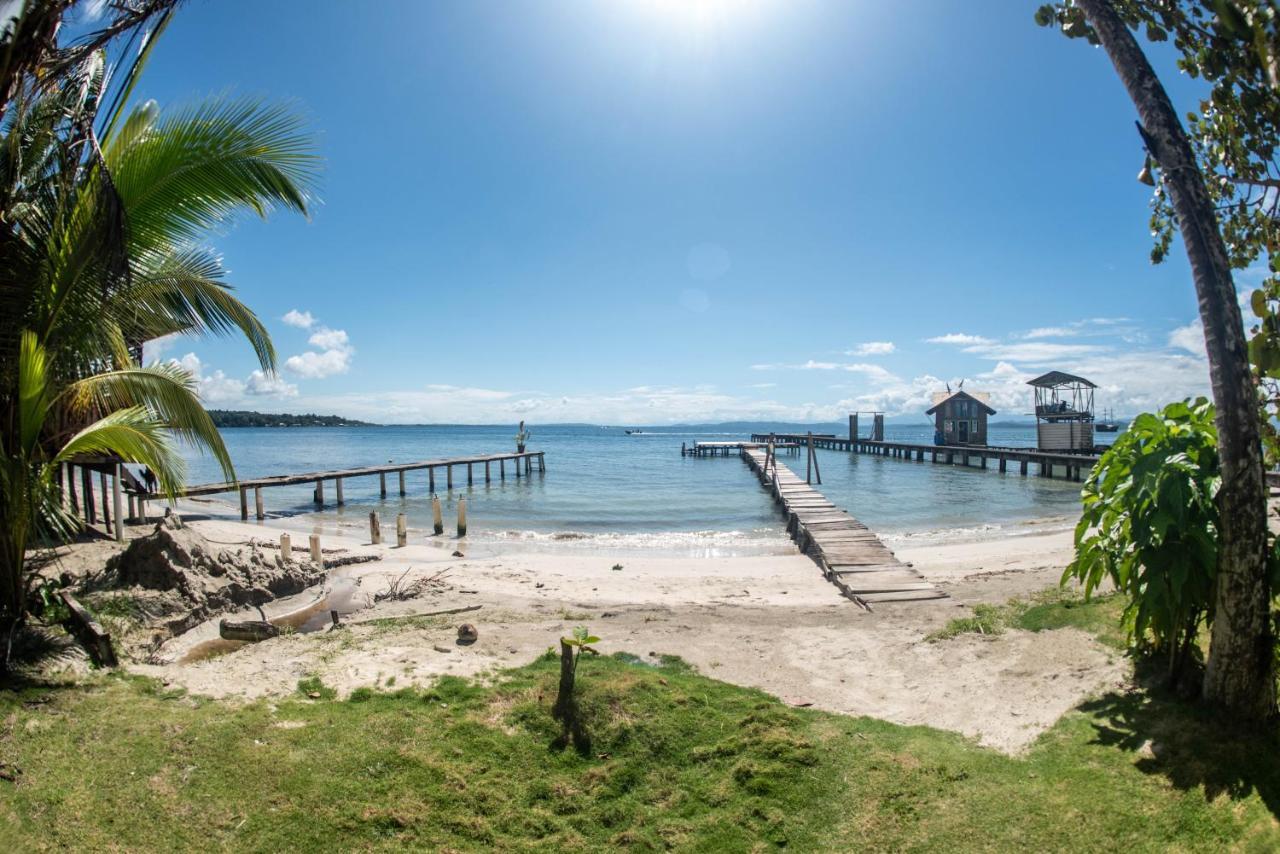 Hotel Tierra Verde Bed And Breakfast Bocas del Toro Exterior photo