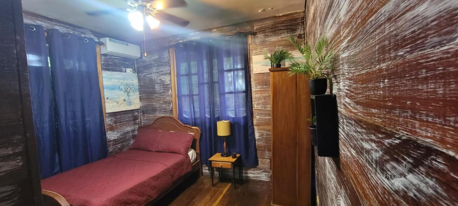 Hotel Tierra Verde Bed And Breakfast Bocas del Toro Exterior photo